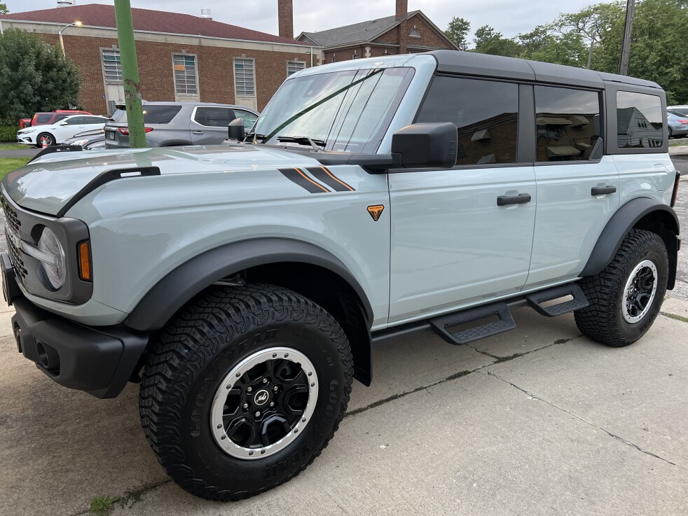 2023 Ford Bronco Badlands